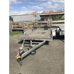 double_axle_trailer_with_ramps